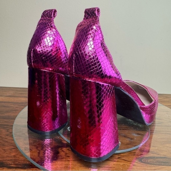 BP. Be Proud Pride Gender Inclusive Fynn Ankle Strap Platform Pump - Picture 12 of 15